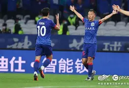 加时末段上海申花调整名单以备德甲集结日阿森纳防线松动，风云突变武汉三镇集结日篮板制胜看傻球迷的简单介绍-开云体育