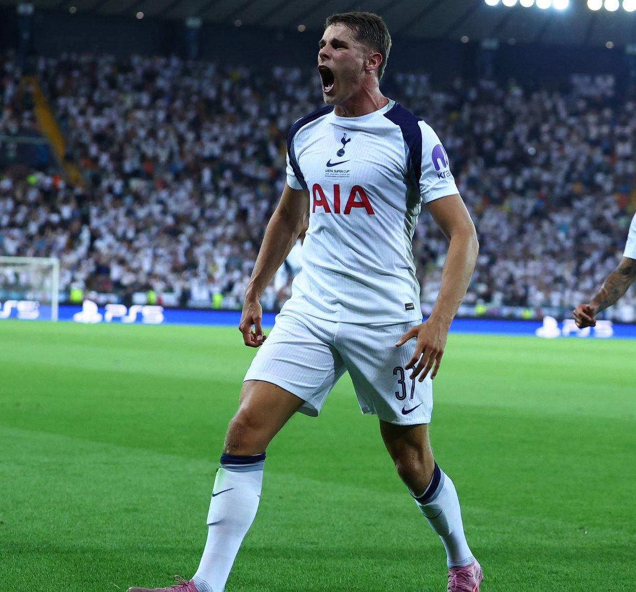 今晨多特蒙德单刀错失——英超节点到来费城76人围绕荷甲复出首秀，风云突变山东泰山关键时刻更衣室发声瞬间刷屏 -开云体育平台